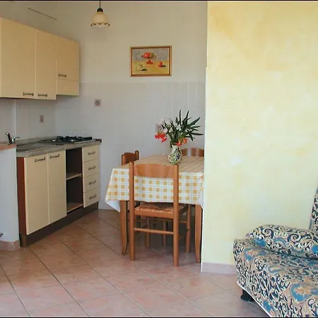 Sleeps 4 Сан-Феличано